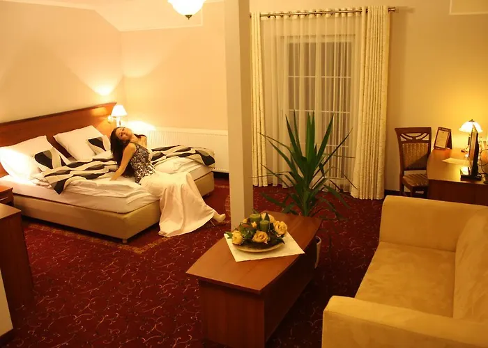 Dworek Nad Stawem Pensión